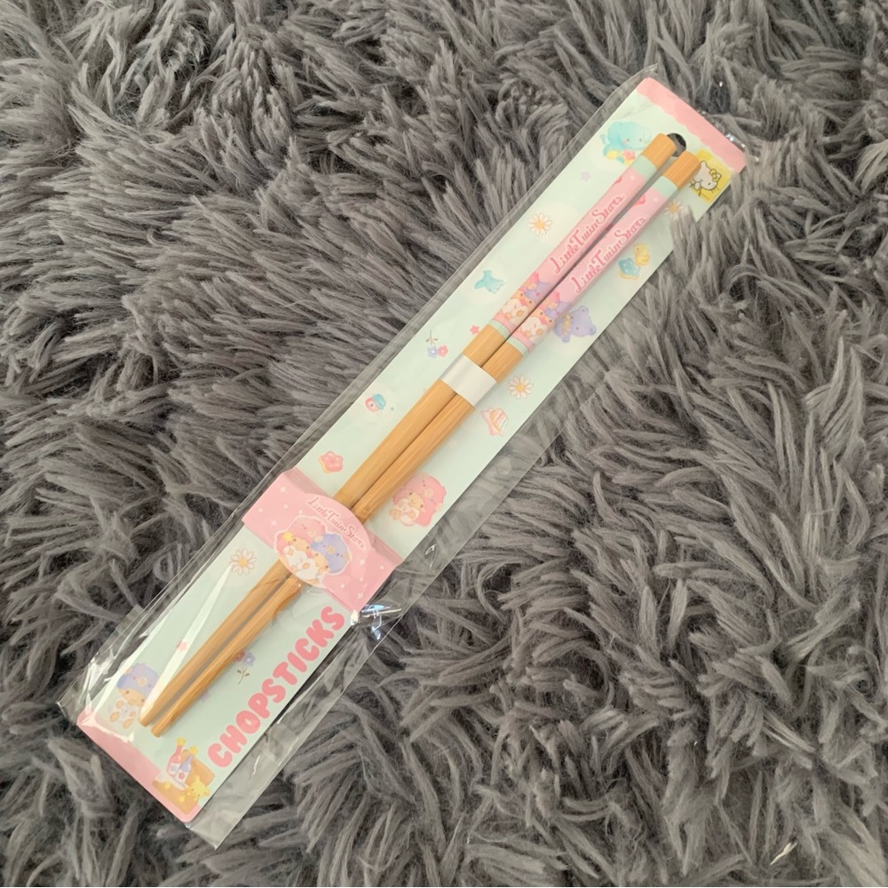 BNIB Sanrio 22cm Wooden Chopsticks Little Twin Stars Kiki Lala